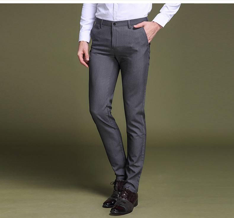 Slim-fit stretch pants with four seasons feet